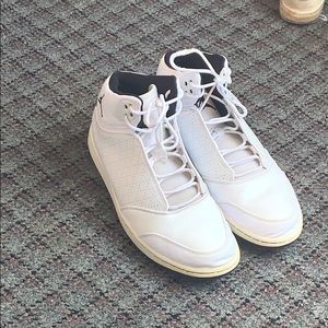 ✨White and Black Nike Jordan’s